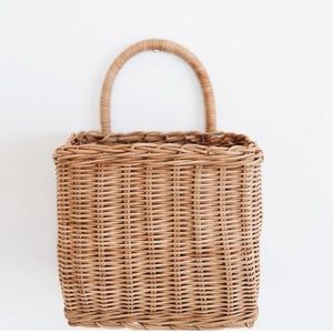 CONNECTED GOODS Wicker Storage Basket with Handle